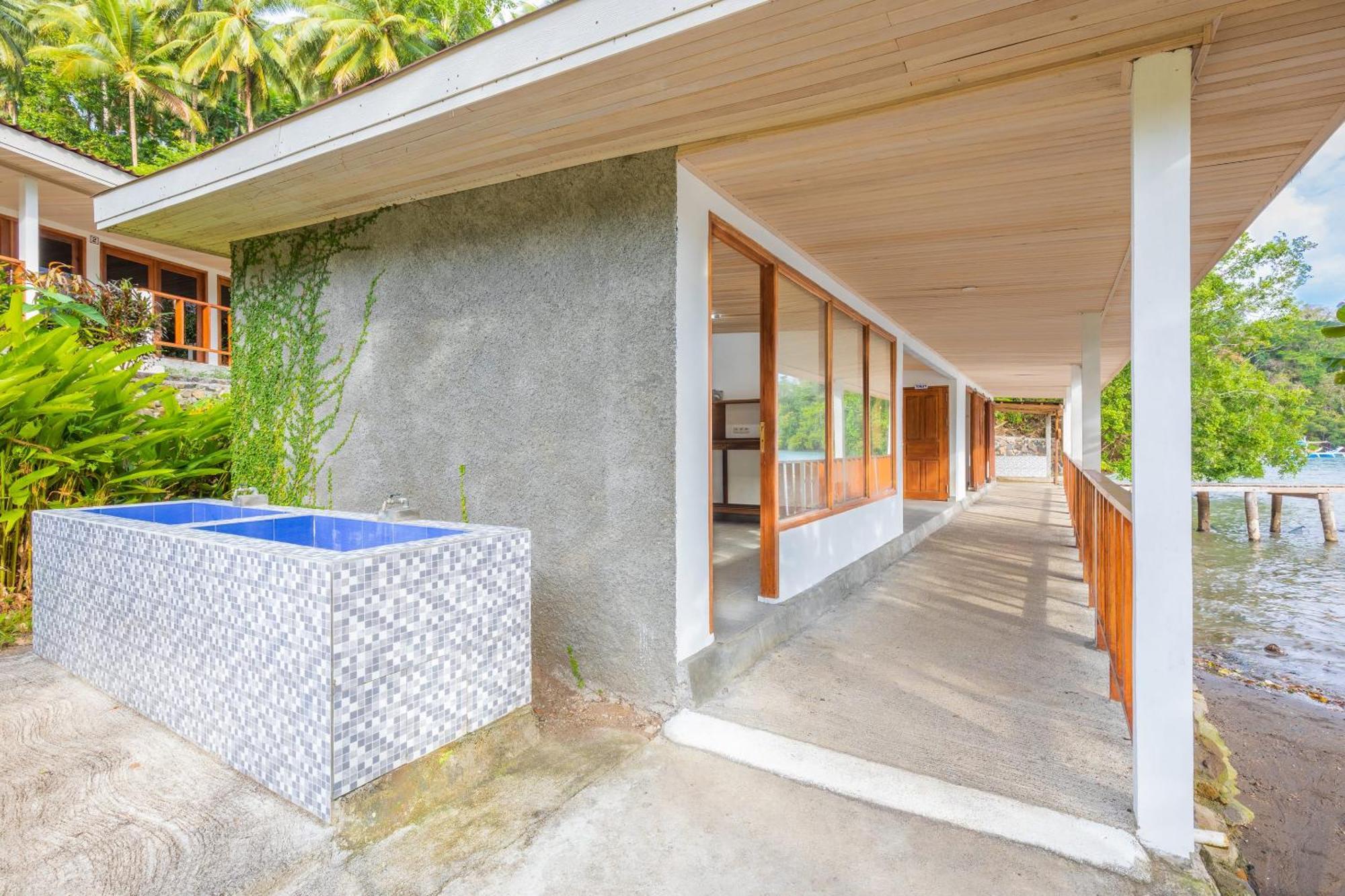 Thalassa Dive Resort Lembeh Airtembaga Dış mekan fotoğraf