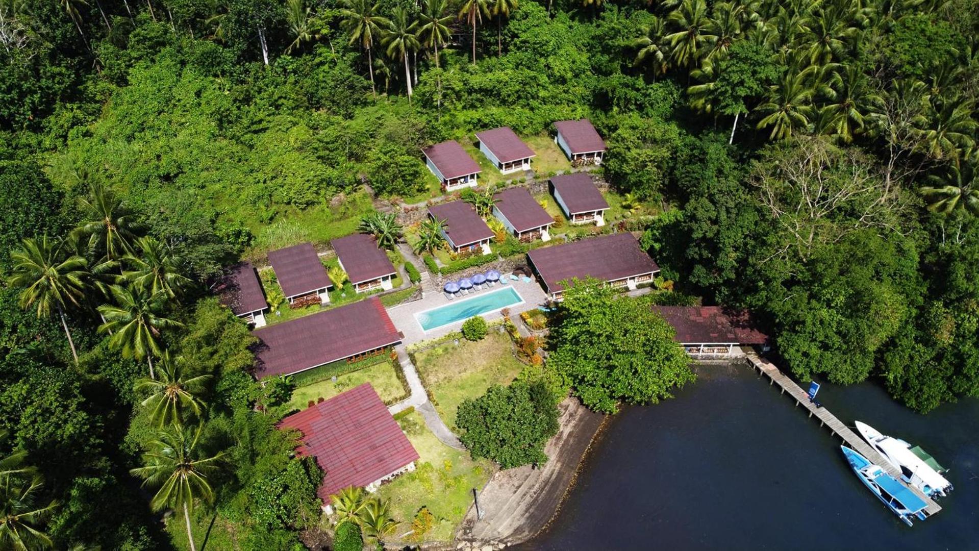 Thalassa Dive Resort Lembeh Airtembaga Dış mekan fotoğraf